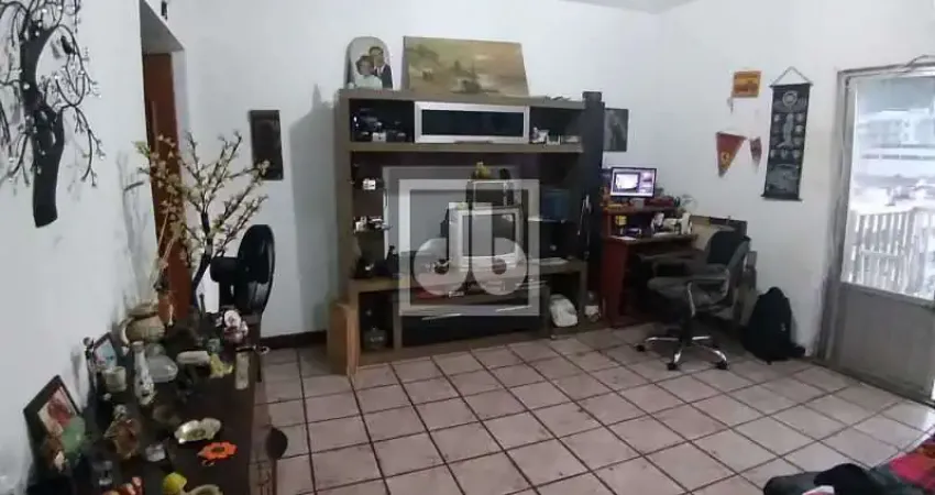 Apartamento varanda frente 2 quartos 62m² - dependência de empregada - elevador