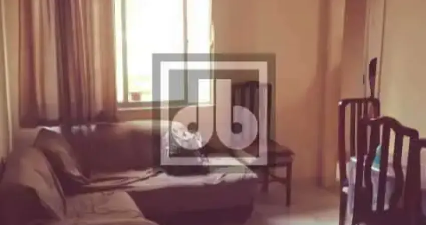 Lins de vasconcelos - apartamento tipo casa - quintal - sala - 2 quartos - vaga -