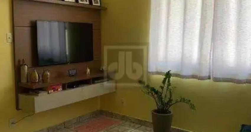 Sampaio - 3 quartos - cozinha ampla - localização com farta condução