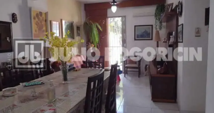 Méier - varanda 3 quartos (1 suíte) dependência completa garagem