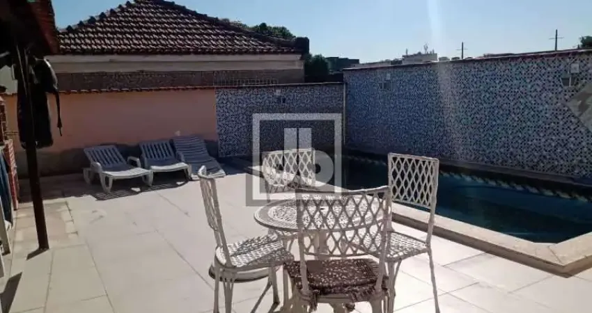 Apartamento tipo casa - rocha - 4 quartos(2 suíte) - 3 salas - terraço - quintal - piscina -churrasqueira - julio bogoricin