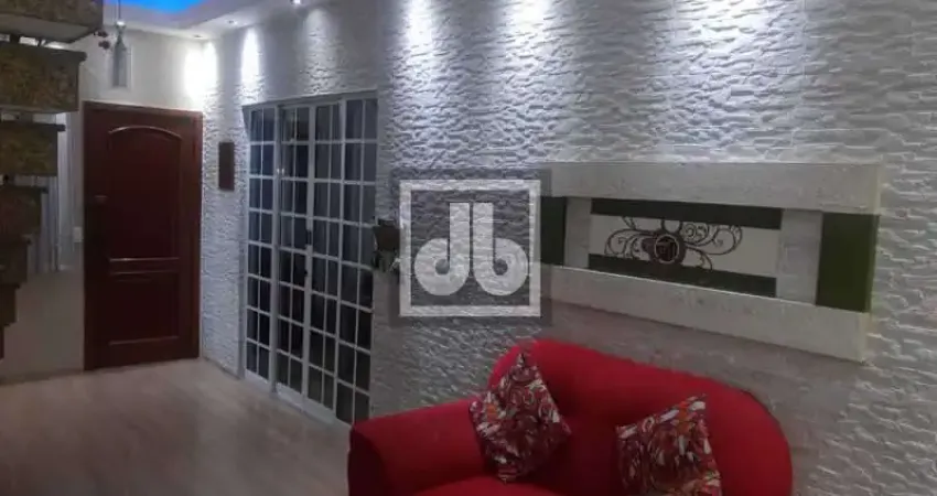 Engenho novo - casa em vila fechada tríplex - terraço - varanda - sala - 4 quartos - finíssimo acabamento - vaga -