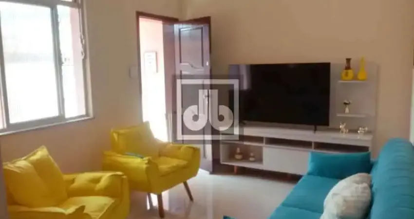 Maria da graça - ótima localização - casa a venda - varanda - quintal - churrasqueira - sala - 3 quartos sendo 1 suíte - vaga para 3 carros