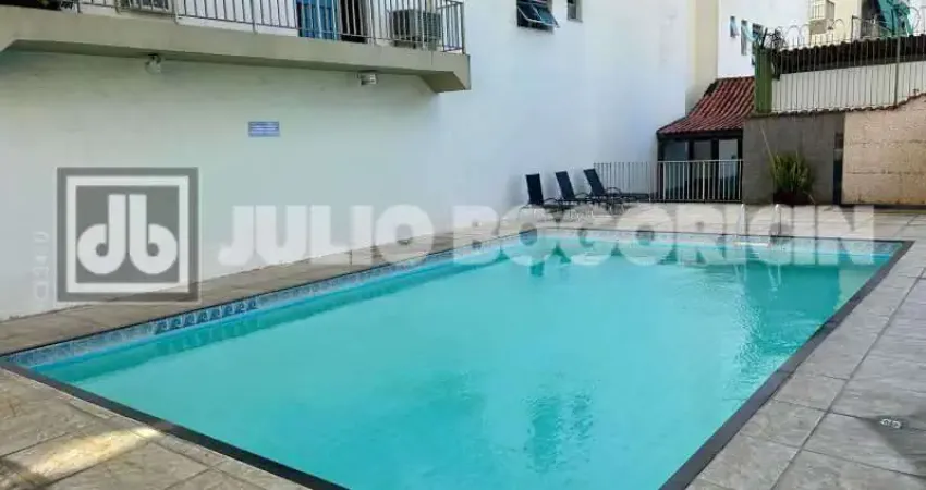 Apartamento á venda: méier, 2 varandas, sala, 2 quartos, banheiro social, cozinha com armários planejados, área de serviço, dependência de empregada e 1 vaga demarcada.