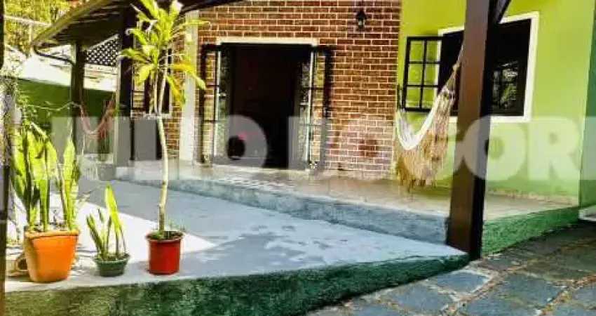 Casa em condomínio fechado com 2 quartos à venda na Rua Debret, Mata Paca, Niterói