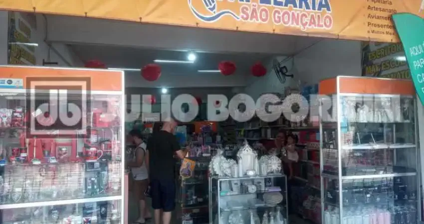 Ponto comercial à venda na Avenida Presidente Kennedy, Centro, São Gonçalo
