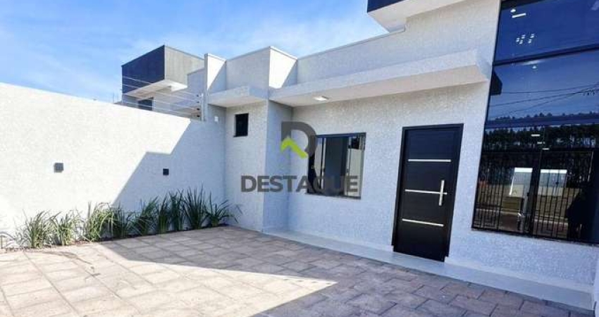 ** CASA MODERNA ESPACOSA E PRONTA de R$ 650.000,00 Por R$ 600.000,00