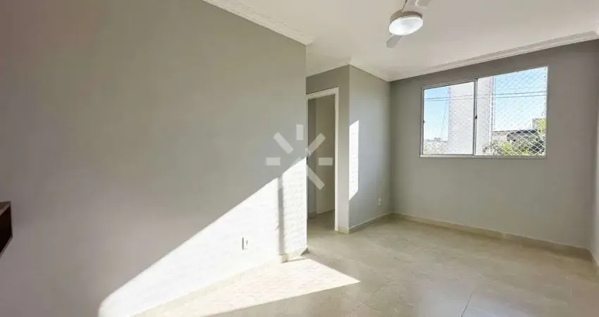 Apartamento à venda - 2 dormitórios - 45m² - Armários - Zona Sul
