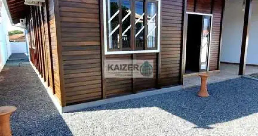 Casa com 3 quartos à venda na Rua Bom Retiro, Ubatuba, São Francisco do Sul