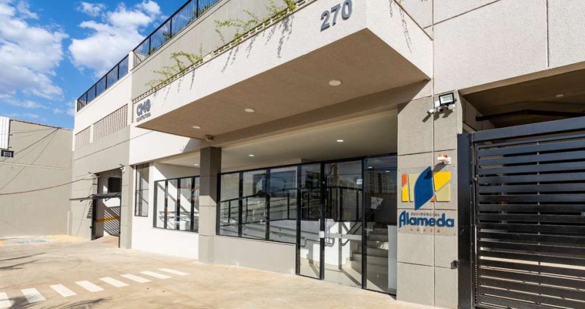 Apartamento em Setor Negrão de Lima  -  Goiânia