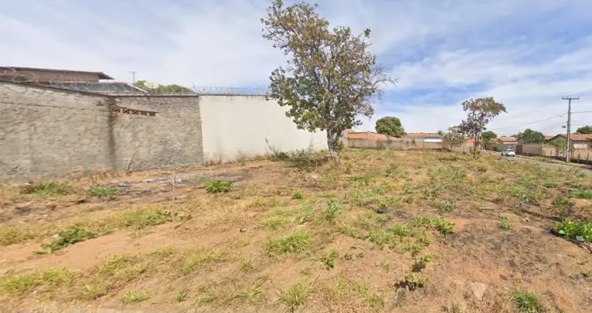 Lote / Terreno em Industrial Santo Antônio  -  Aparecida de Goiânia