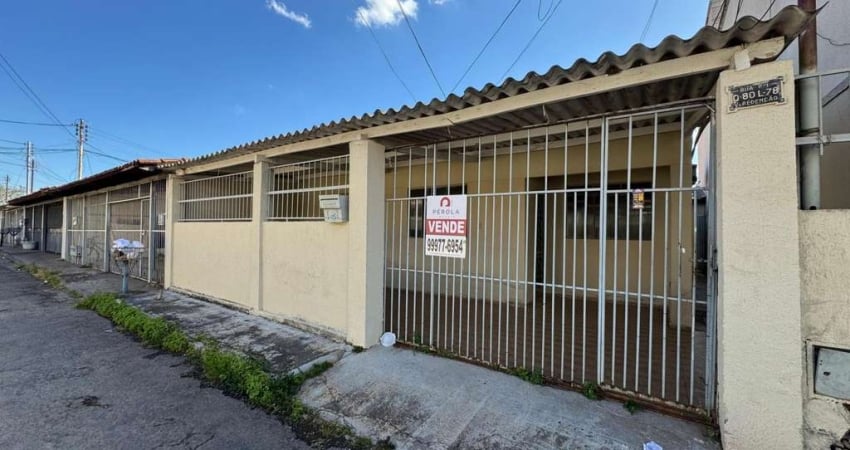Casa em Vila Redencao  -  Goiânia