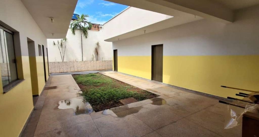 Casa Comercial em Setor Parque Tremendão  -  Goiânia