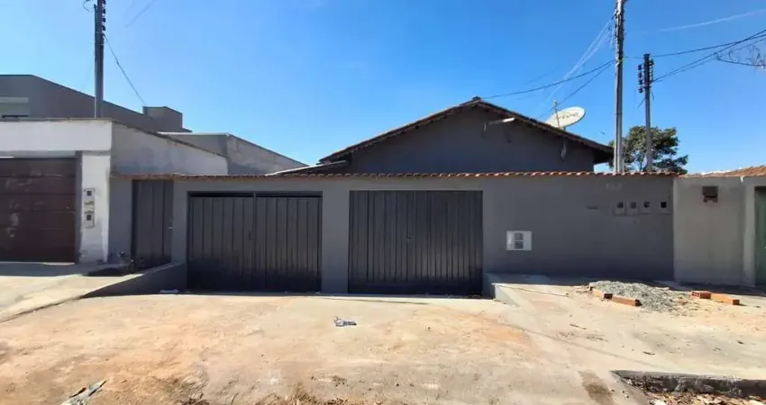 Casa 3 quartos no Setor Urias Magalhães  -  Goiânia