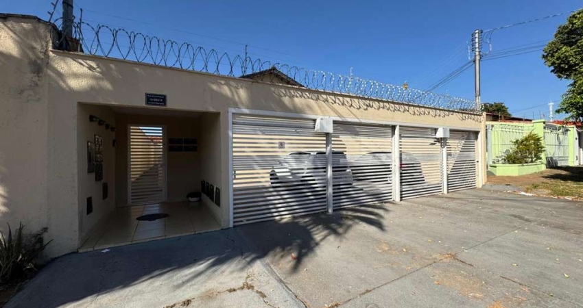 Casa Geminada Nº 02, Rua Isa Lostraco Qd. 25 Lt. 13 Jardim Planalto