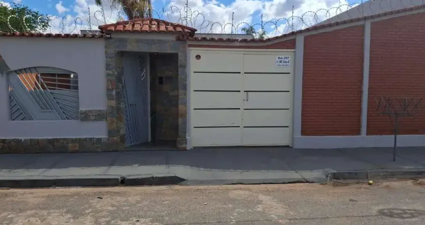 Casa residencial nº 02 rua 257 qd. 18 lt. 04 setor coimbra goiânia go