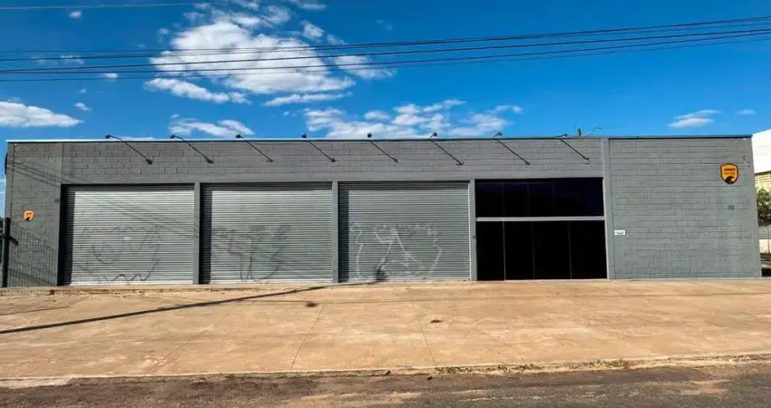Casa comercial para alugar na Avenida Ville, Moinho dos Ventos, Goiânia
