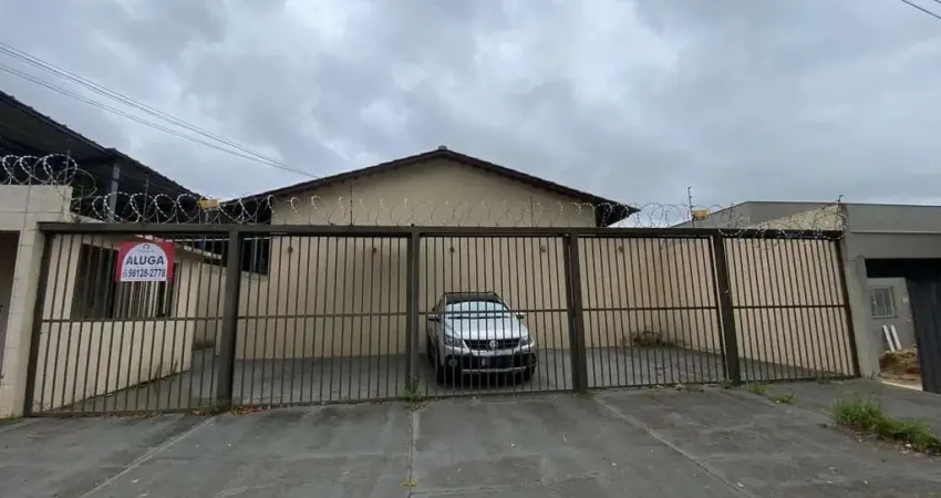 Casa com 2 quartos para alugar na Avenida C 171, Jardim América, Goiânia