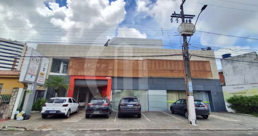 Sala comercial em ótima localização na Av. Gonçalo Prado Rolemberg.