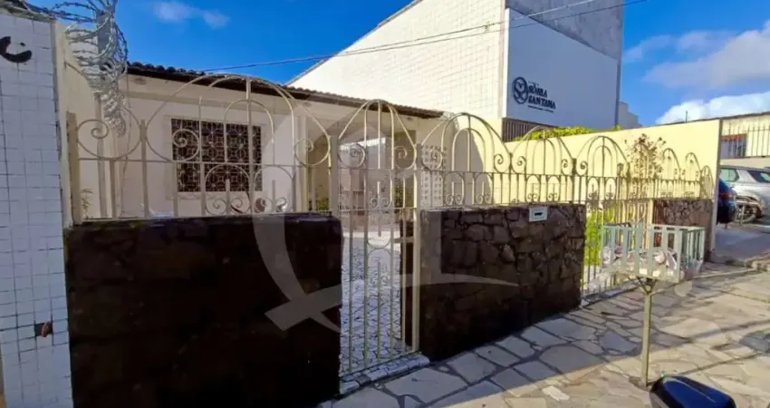 Casa com 4 quartos à venda no Treze de Julho, Aracaju 