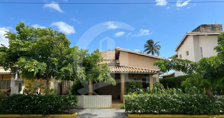 Casa à Venda no Condomínio Portal dos Trópicos - Próximo à Praia!