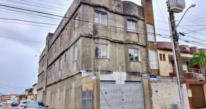 Kitnet disponível para locação no bairro Getúlio Vargas  Ideal para solteiros sem filhos ou casais sem filhos