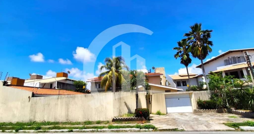 Casa Residencial de 445m² com 4 Suítes no Bairro Coroa do Meio Mobiliado