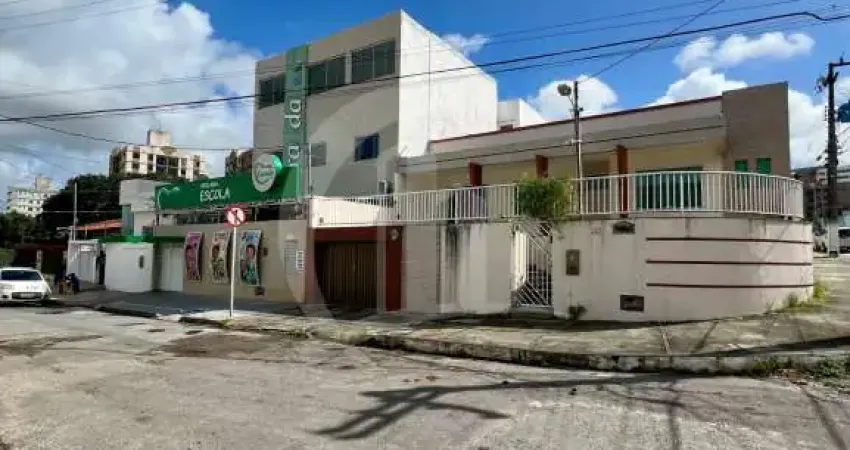 Casa com 3 quartos à venda no Jabotiana, Aracaju 