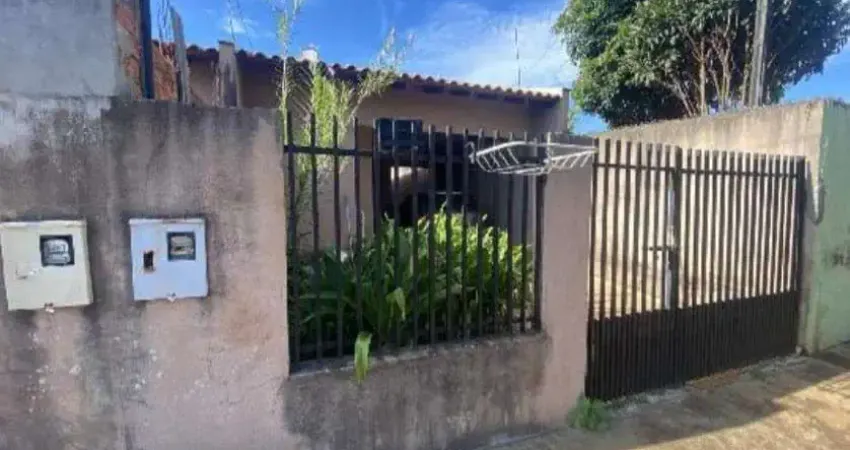 Casa para Venda em Tamarana, Centro, 2 dormitórios, 1 banheiro, 1 vaga