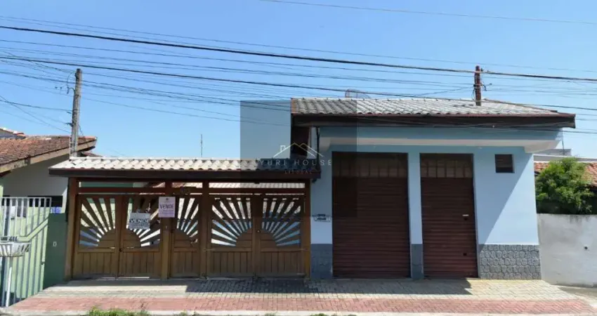 Casa à venda em taubaté-sp, bairro chácara são silvestre, 2 quartos, 3 salas, 2 banheiros, 220m² de área.