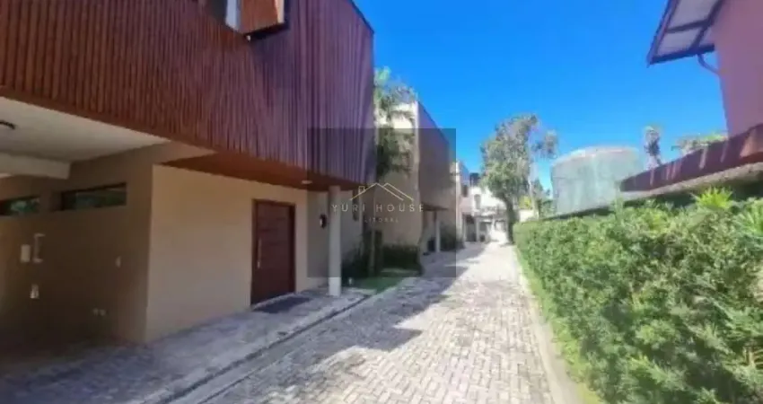 Casa em condomínio no Camburi, São Sebastião-SP: 3 quartos, 3 suítes, 2 salas, 4 banheiros, 2 vagas, 206m².
