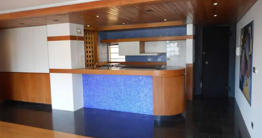 VENDE-SE LINDO APTO PRÓXIMO À ESTAÇÃO ANA ROSA DO METRÔ