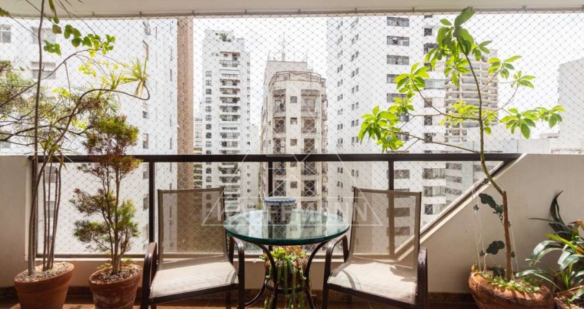Apartamento à Venda em Higienópolis -  4 Dormitórios e 3 Vagas- 210m²A.U