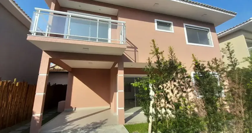 Casa em Condomínio – 4 Quartos / 4 Banheiros – ID: 2452