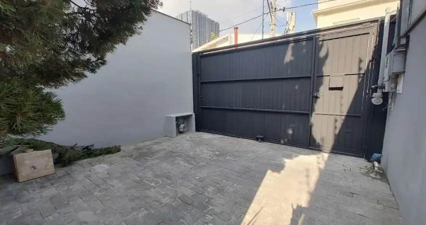 Casa com 5 quartos para alugar na Rua Iraci, --, Jardim Paulistano, São Paulo