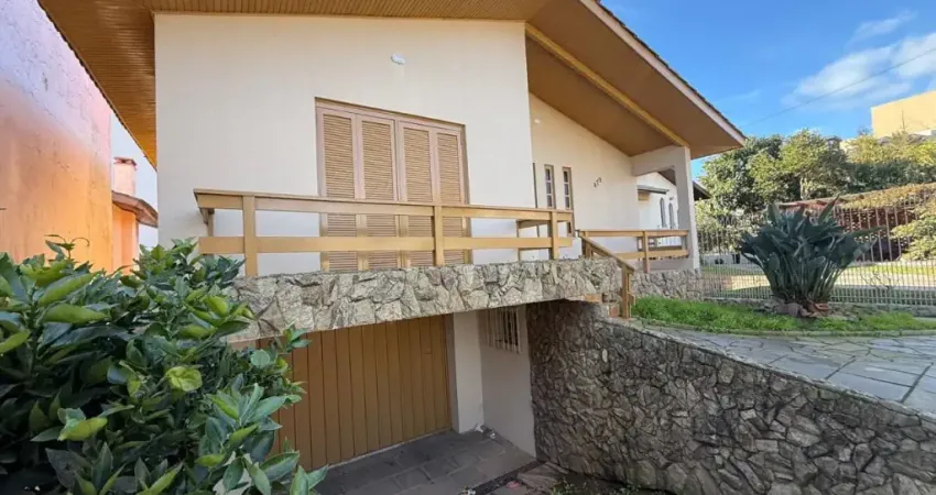 Casa com 3 quartos à venda na Rua Danilo Antônio Bridi, 123, Bela Vista, Caxias do Sul