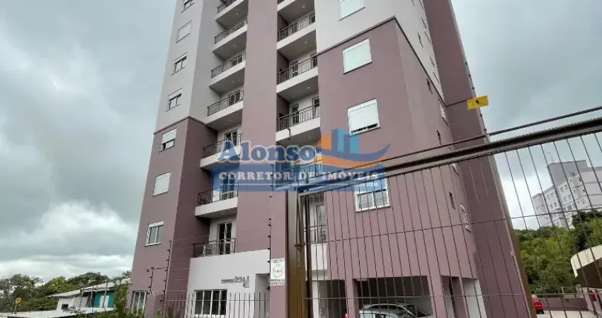 Apartamento de frente para rua com sacada e churrasqueira bairro fátima