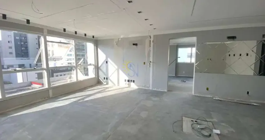 Sala Comercial para Locação em Balneário Camboriú, Pioneiros, 3 banheiros, 3 vagas