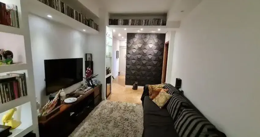 Vende-se Apto 02 Dorm na Bela Vista