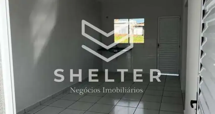 Casa Térrea com 2 Quartos e Quintal Amplo no Jardim Aliança, Cravinhos, por Apenas R$ 210 Mil