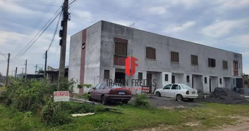 Sobrado com 2 dormitórios à venda, 63 m² por r$ 300.000,00 - quatro lagos - arroio do sal/rs