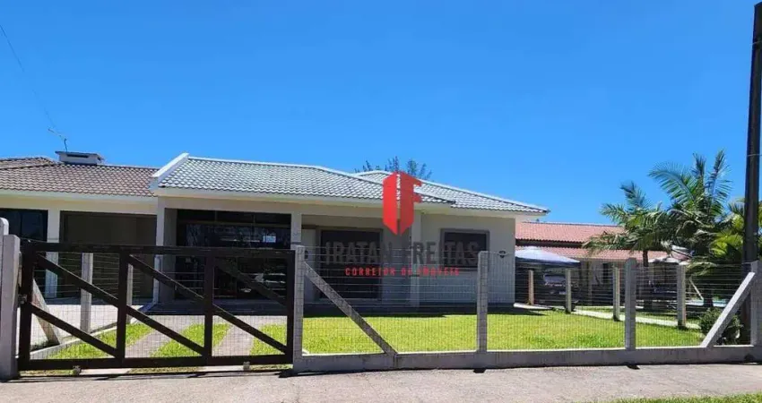 Casa com 3 dormitórios à venda, 99 m² por r$ 700.000 - balneário marambaia - arroio do sal/rs