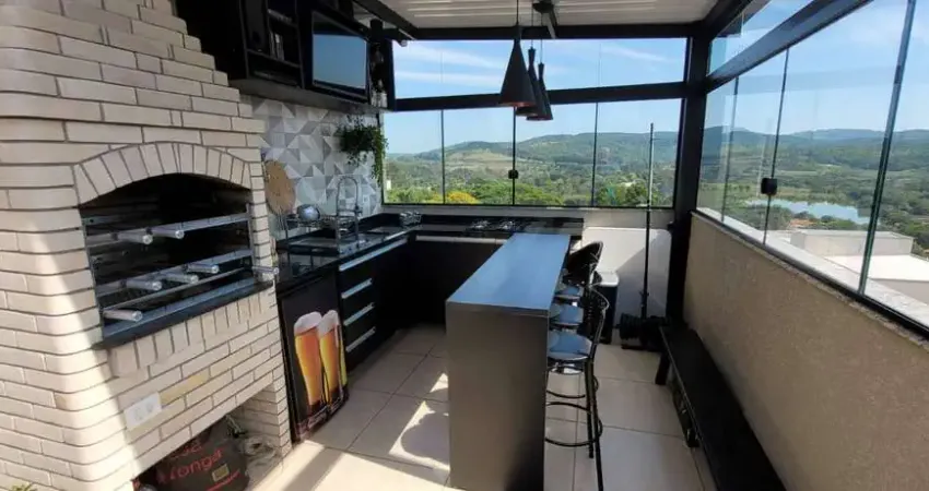 APARTAMENTO DE COBERTURA NO COLONIAL