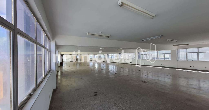 Loja para Alugar no Bairro Santa Efigênia com Área de 502 m² disponível agora!