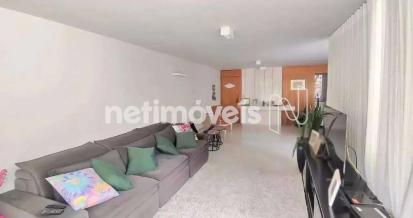 Apartamento à venda no Sion com 230 m² e 4 dormitórios/quartos disponíveis.
