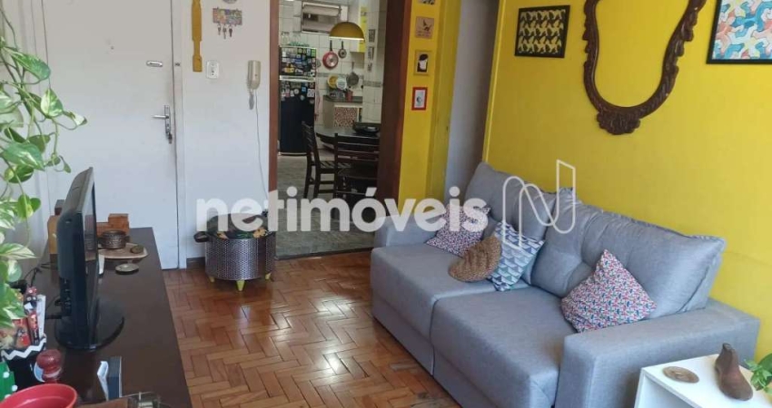 Apartamento à venda no bairro Padre Eustáquio com 60 m² e 3 dormitórios/quartos disponíveis
