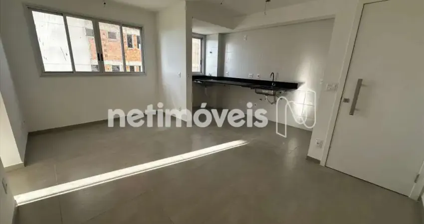 Apartamento à venda no bairro Serra, 55 m² com 2 dormitórios/quartos disponíveis.