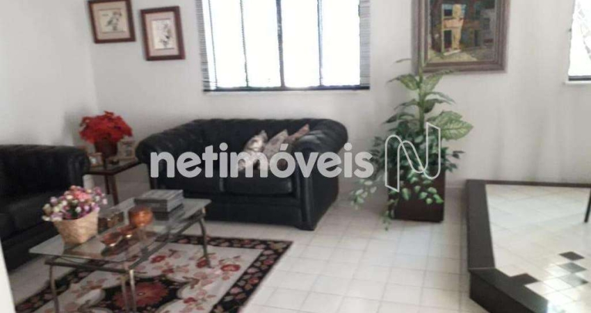 Apartamento à venda no bairro Serra, 85 m² com 2 dormitórios/quartos disponíveis.