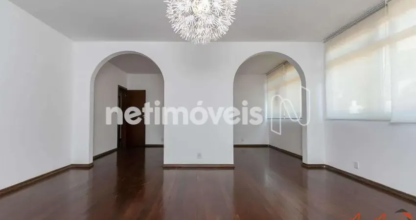 Apartamento à venda no bairro Santo Antônio com 4 dormitórios e 240 m² de área útil