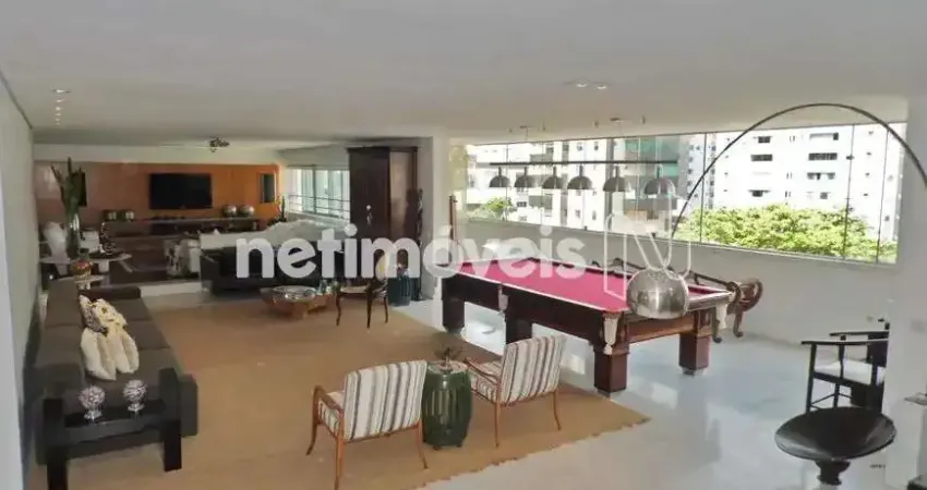 Apartamento à venda no bairro Funcionários com 594 m² e 4 dormitórios/quartos